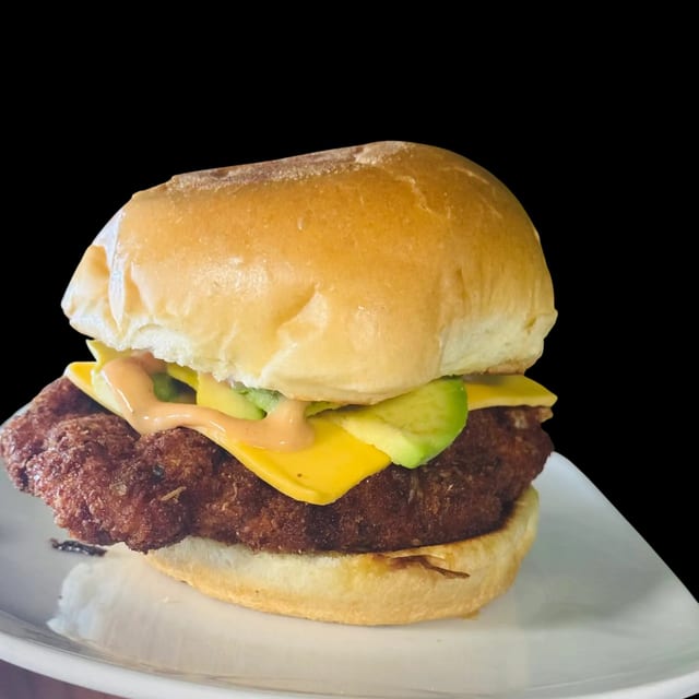 Sandwich De Pollo.