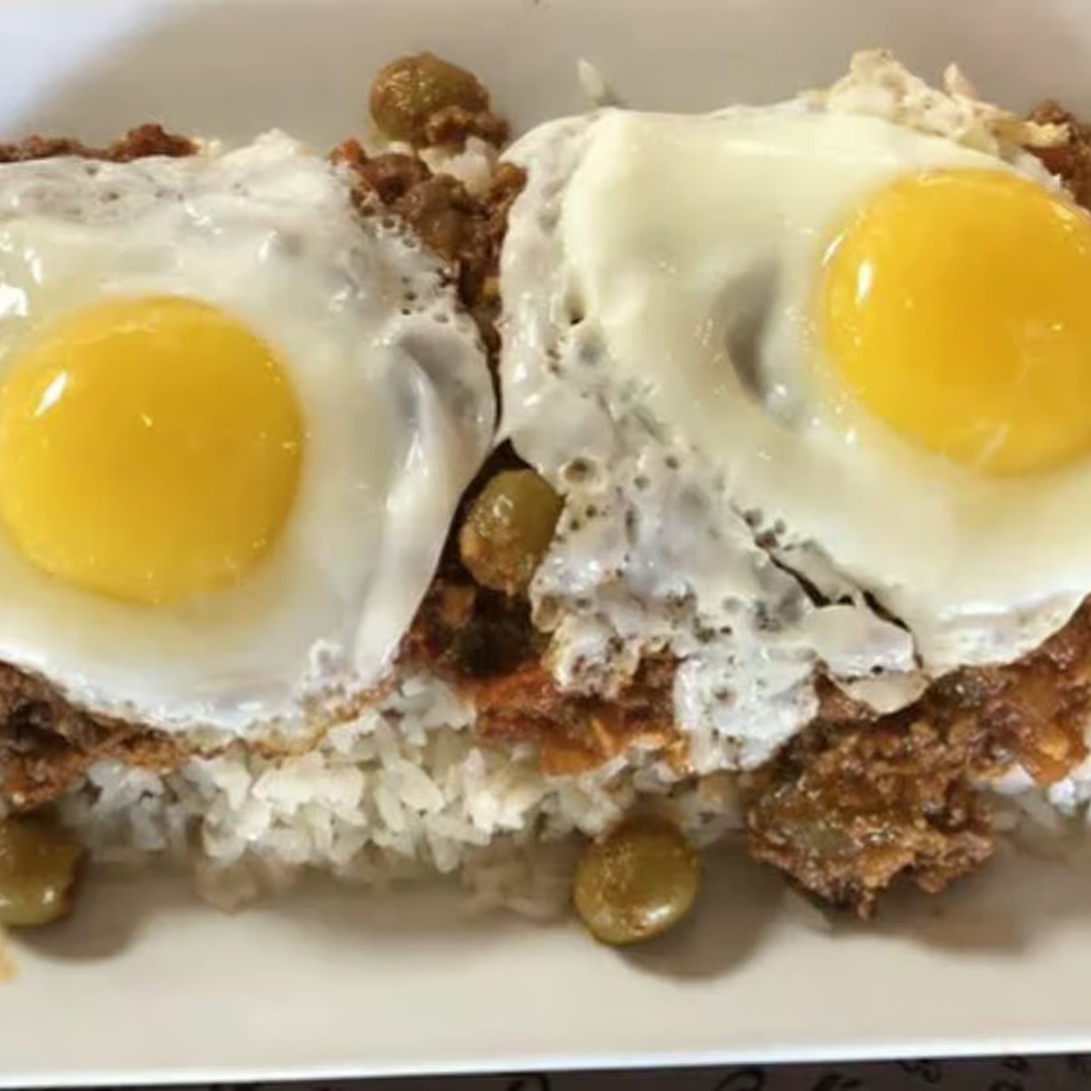 Huevos Estrellados a la Habanera